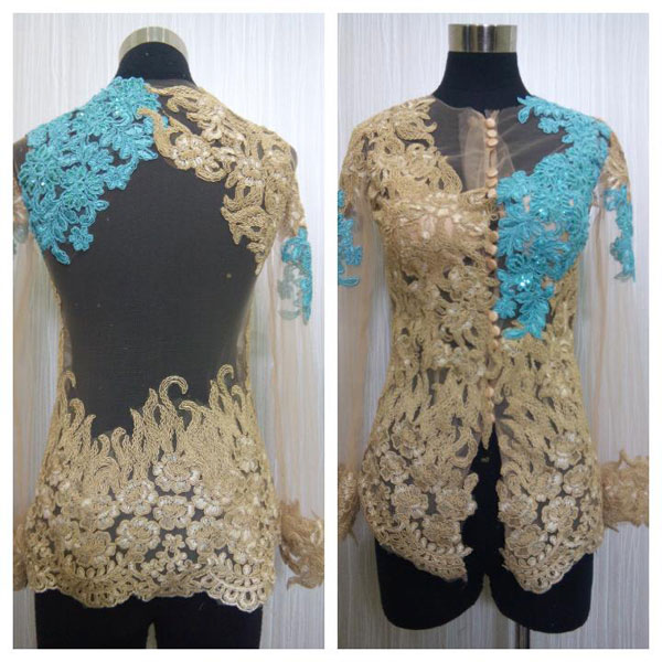 Kebaya Wisuda Monica